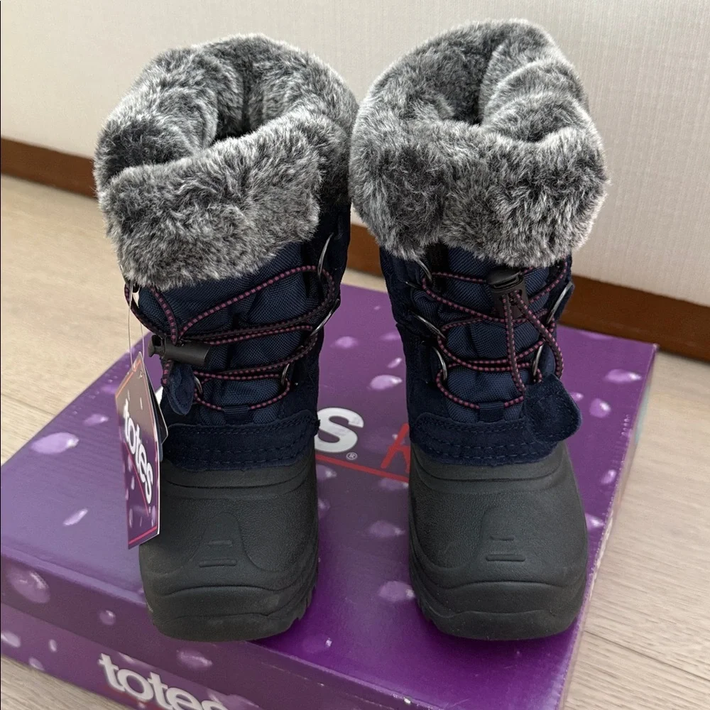 Totes Blue Night Kids Boots with Faux Fur